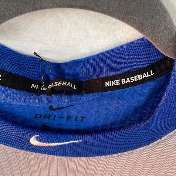 Nike Shirt Size M - Picture 4 of 6